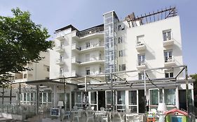 Hotel Leoni